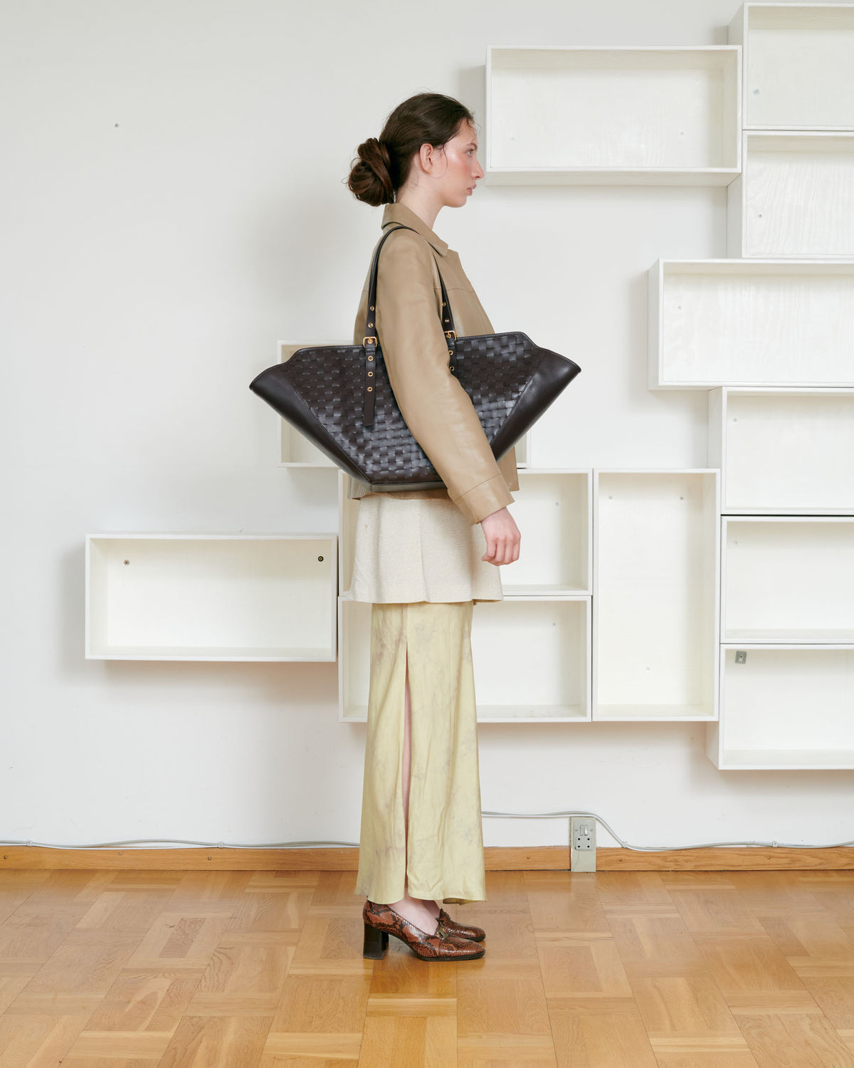 Núnoo Nora Braided Florence Chocolate w. Gold Maxi Chocolate