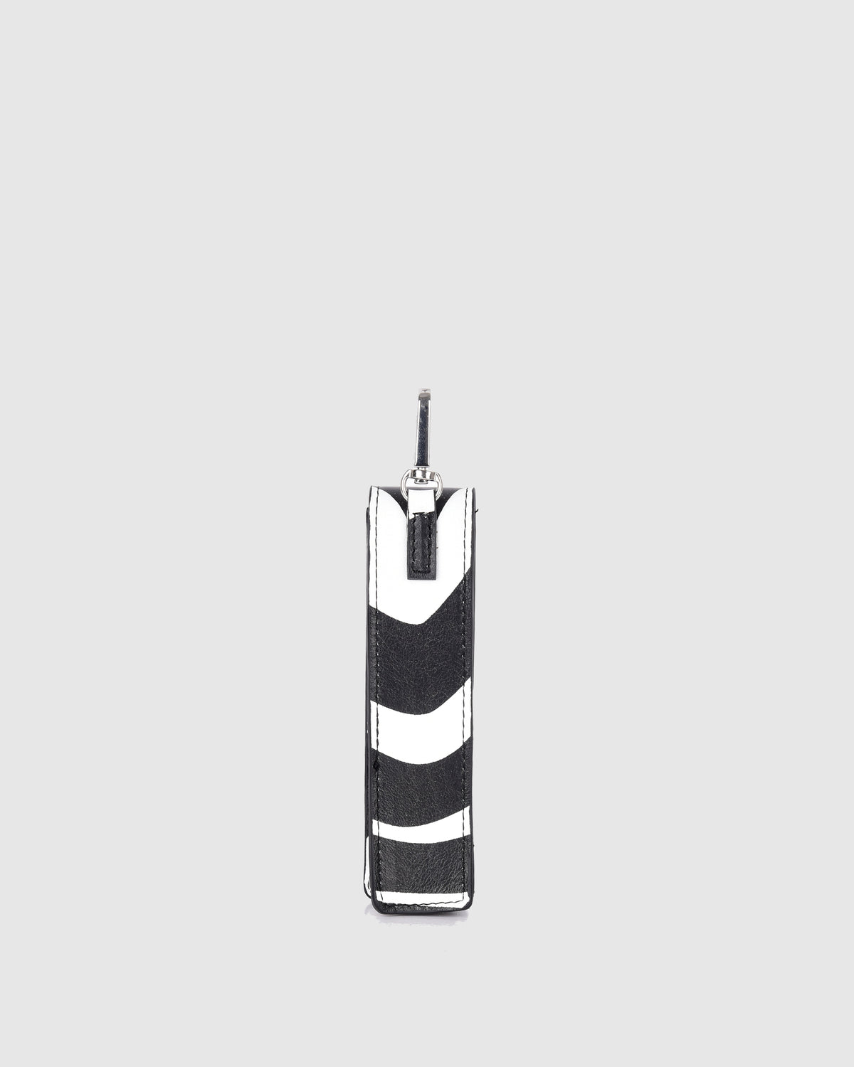 Núnoo Lipgloss Charm Savanna Black Stripe Accessories Black Stripe